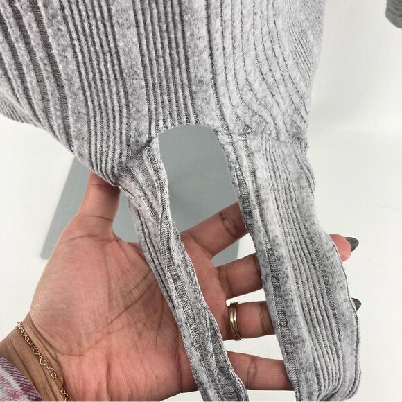 June & Hudson Gray Mock Neck Ribbed Soft Tie Front Knit Top Large - Picture 5 of 12